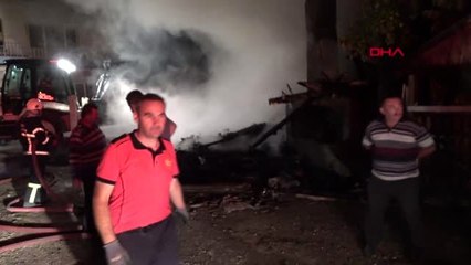 Bolu'da odunluk yangını