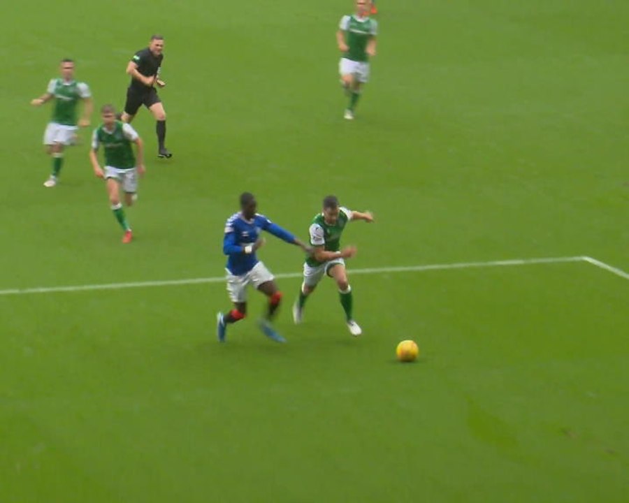 Écosse - Les Rangers s'éclatent, Jermain Defoe s'offre un triplé