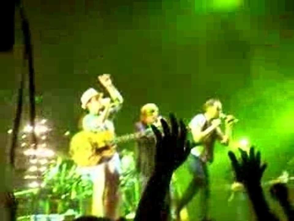 Tryo Arènes de Nimes Mau Guiz Mali