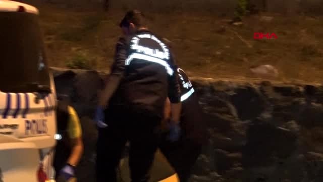 İSTANBUL-ARIZALI ARACINDAN İNEN SÜRÜCÜ OTOMOBİL ÇARPMASI SONUCU ÖLDÜ
