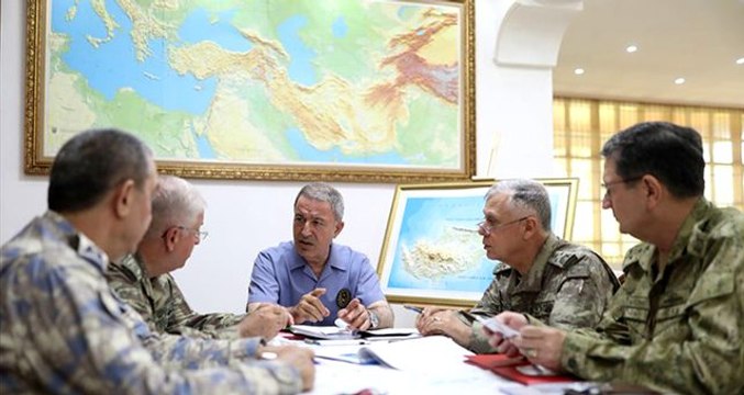 Son Dakika! Bakan Akar'dan ABD ve Rusya'ya kritik Suriye mesajı