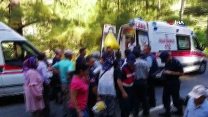 Kontrolden çıkan araç şarampole yuvarlandı: 1 ölü 1 yaralı