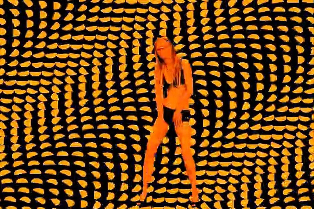 MVGEN: Darth Travis : Prodigy - Smack My 8Bitch Up