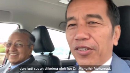 94살 말레이 총리, 인니 대통령 태우고 직접 운전 / YTN