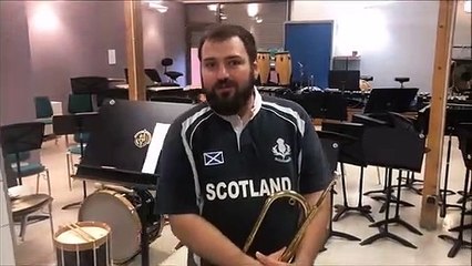 Sarreguemines : apprendre les bases du clairon en fanfare