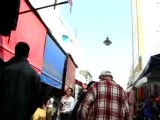 Les souks de la Médina de Rabat pendant l'appel du Muezzin