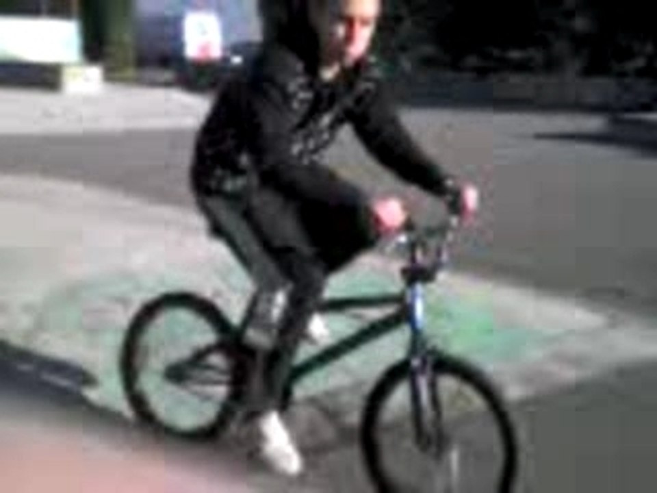 Chary ki saute les skate