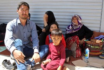 Göçmenleri 'Ankara' diye Van'a bıraktılar