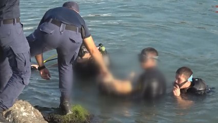 Serinlemek için denize girdi, boğulma tehlikesi geçirdi