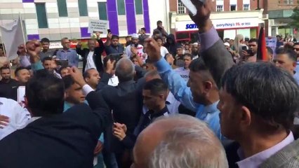 Luton marchers chant in protest against India's occupation of Kashmir (credit: Ali Javed)