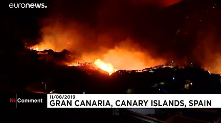 L'île de Grande Canarie toujours en proie aux flammes