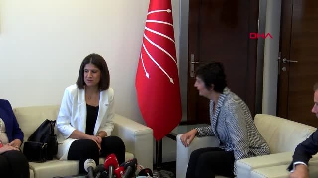 Siyasi partilerde bayramlaşma - Vatan Partisi heyeti CHP'yi ziyaret etti
