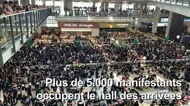 Tous les vols annulés à Hong Kong
