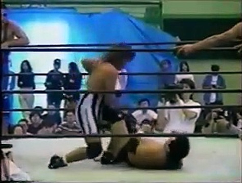 Collins, Togo Shiryu & Funaki vs. Otsuka, Hamada, Delfin & Super Astro (09-23-96)