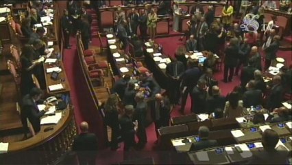 Crisi: nessun accordo tra i capigruppo, parola ai senatori