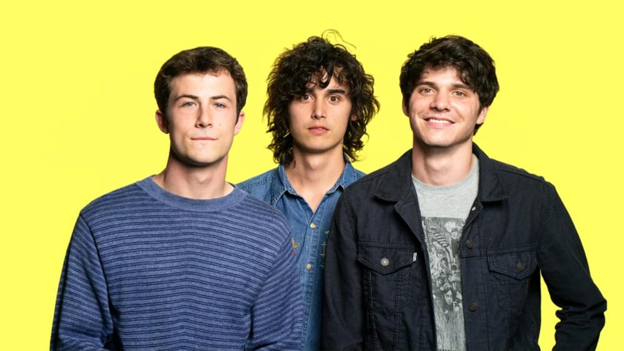 Wallows "Are You Bored Yet?" Official Lyrics & Meaning | Verified