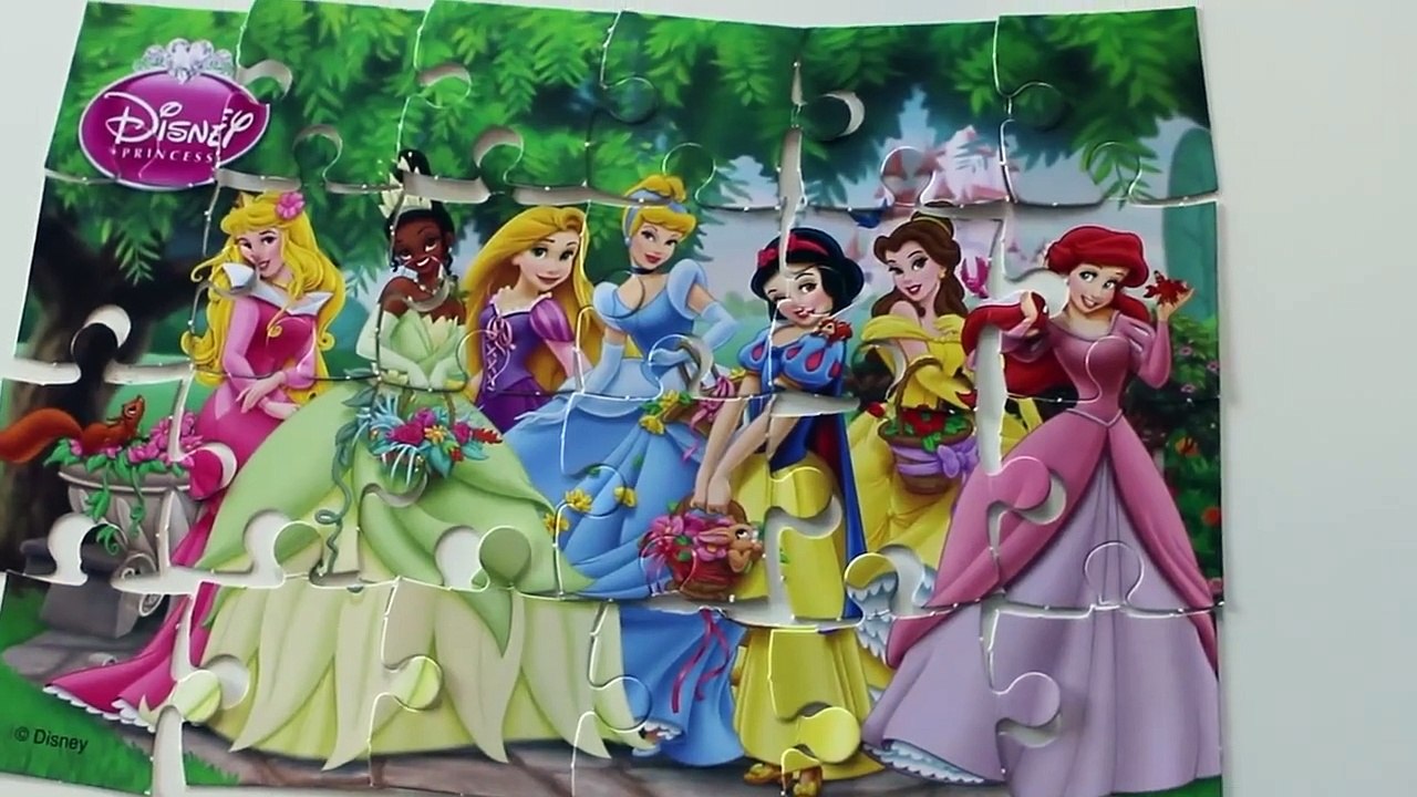 Opening Kinder Surprise Eggs, Kinder Maxi Eggs, Dinsey Princess egg and Toys