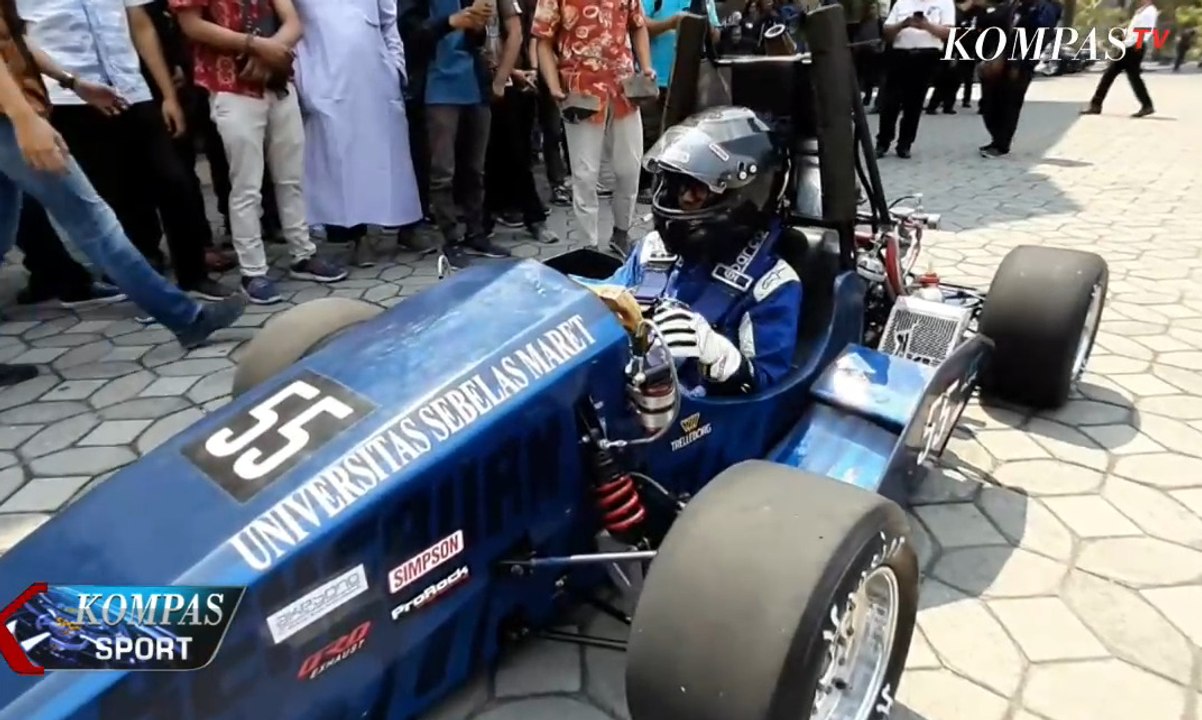 Mahasiswa UNS Ikuti Kompetisi Formula SAE 2019