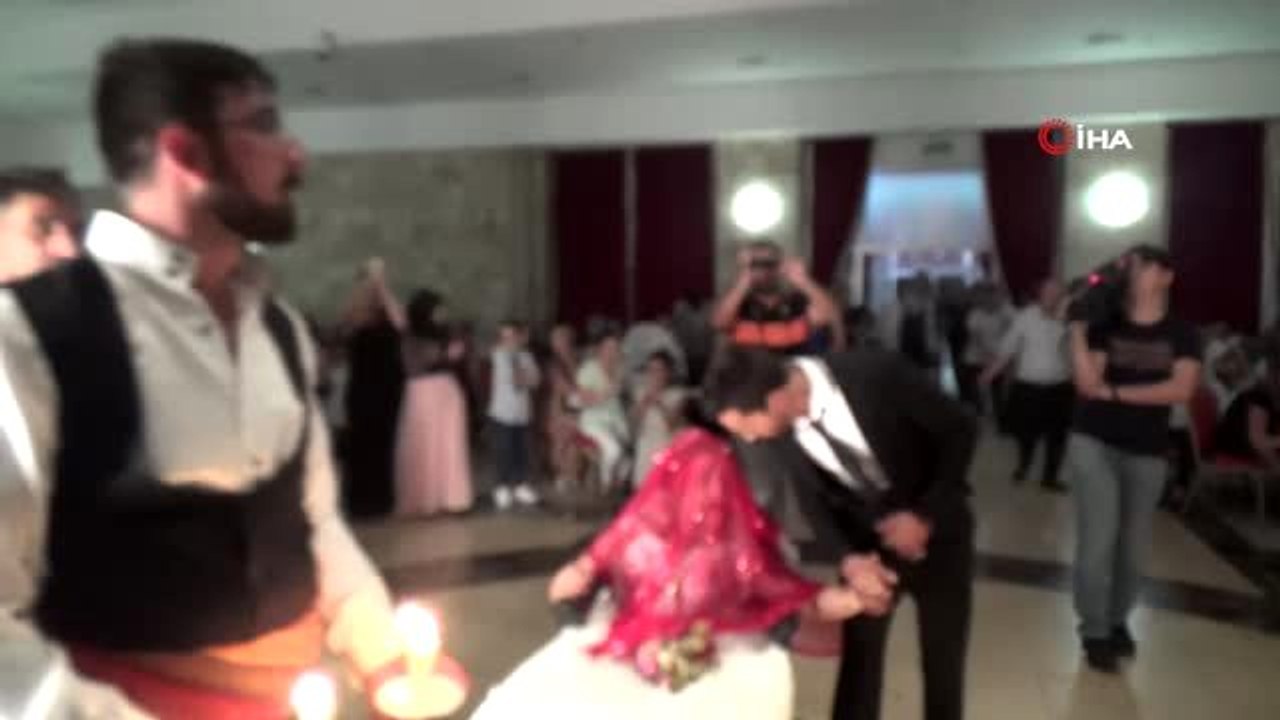 Bir aşk hikayesi "engelleri" ortadan kaldırdı