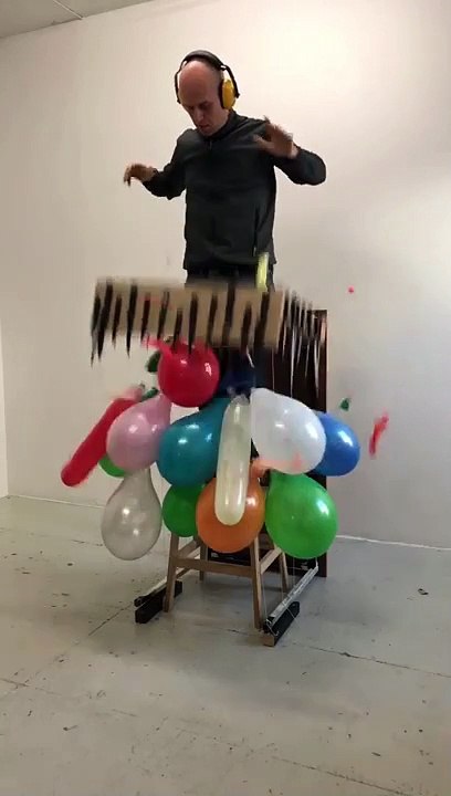 200 façons d'éclater des ballons différemment ! À vous d'essayer !