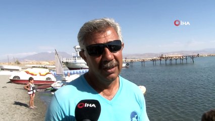 Van Gölü’nde rüzgar sörfü yaygınlaşıyor