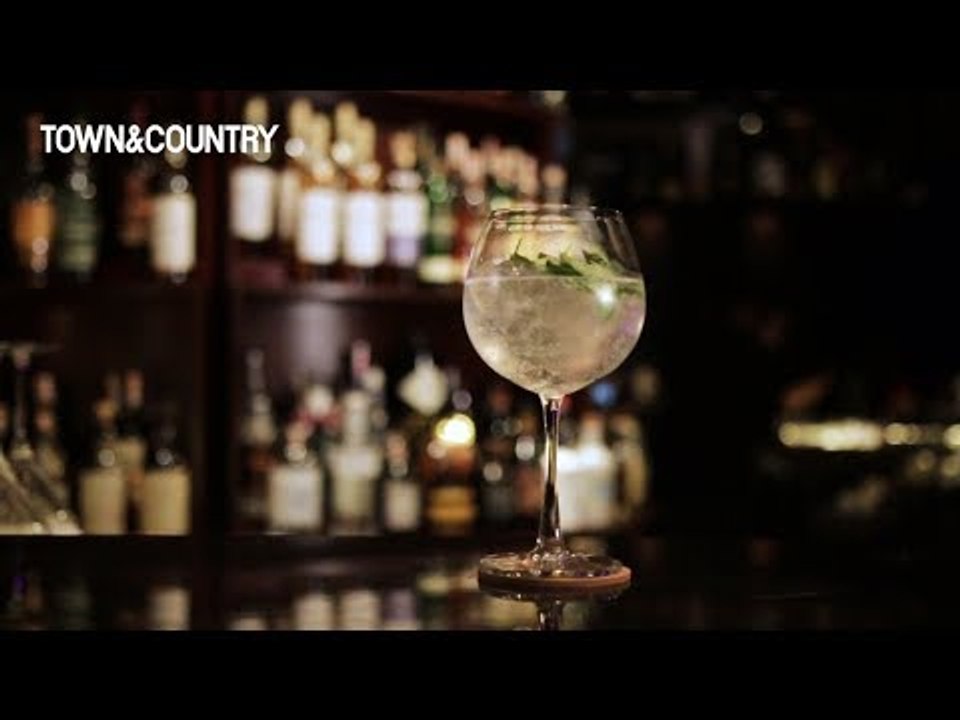 How to Make T&C's Favorite Cocktails | 10-Second Cocktails | Town & Country Philippines