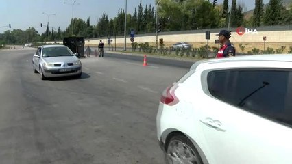 Emniyet kemeri takan sürücülere tatil hediyesi