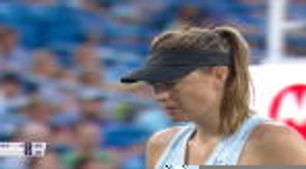 Cincinnati - Sharapova domine Riske et défiera Barty