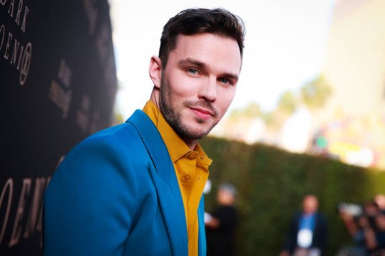 Nicholas Hoult, dans la peau de J.R.R. Tolkien