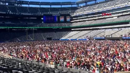 DHA DIŞ ? ABD'de on binlerce Müslüman stadyumda buluştu