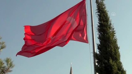 Şehitliklere bayram ziyareti