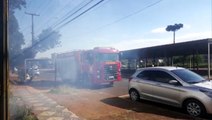 Bombeiros combatem incêndio no Bairro São Cristóvão