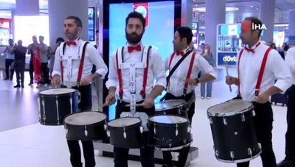 Liverpool, Süper Kupa mücadelesi için İstanbul'da