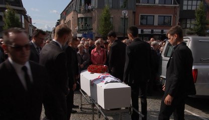 Les funérailles de Bjorg Lambrecht