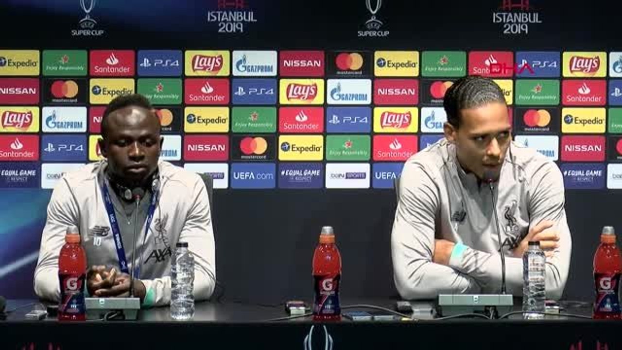 Sadio Mane ve Virgil Van Dijk'tan basın toplant...