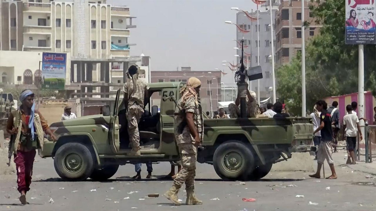مصدر عسكري يمني: انقلاب عدن كان معدا له سلفا
