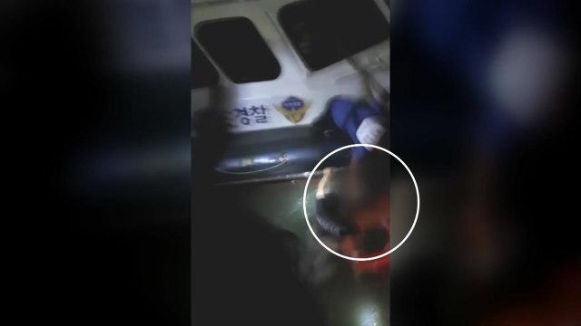 목포 평화광장 앞바다에 빠진 40대 구조 / YTN