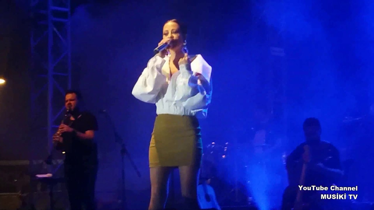 DERYA ULUĞ - Haram Geceler & Nabız 180 (Konser/Canlı) @Sahilpark Antalya - HD