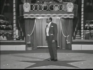 ACHILLE ZAVATTA DANS LE NUMERO ZAZA