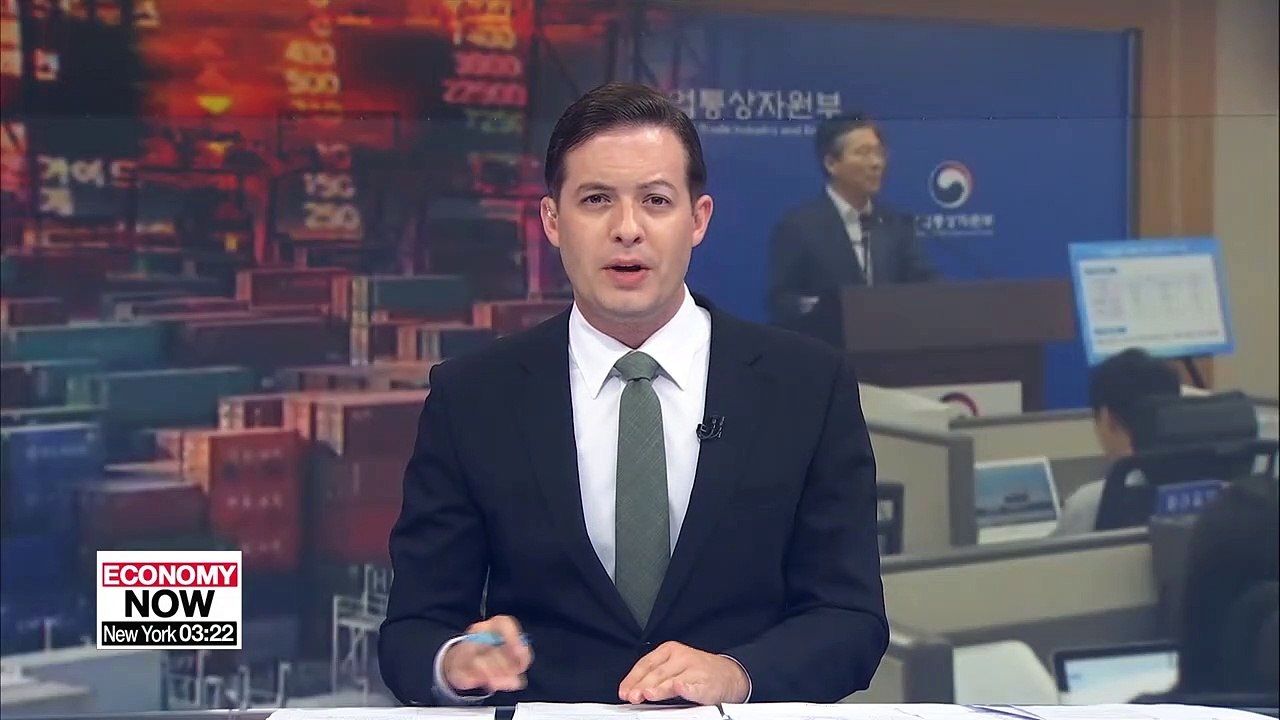 Pres. Moon reviews progress on various state policies with advisory panels