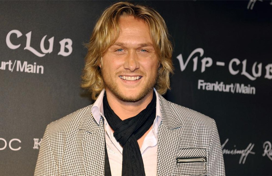 Nico Schwanz lebt in Scheinwelt