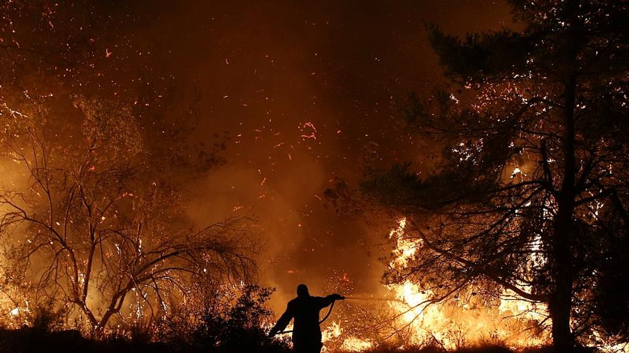 3 Tage Feuersbrunst auf Euböa: 'Die Situation ist tragisch'