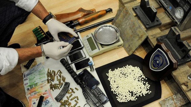 بمساعدة حزب الله .. بشار الأسد يحول سوريا إلى عاصمة العالم لإنتاج الكبتاغون ! - هنا سوريا