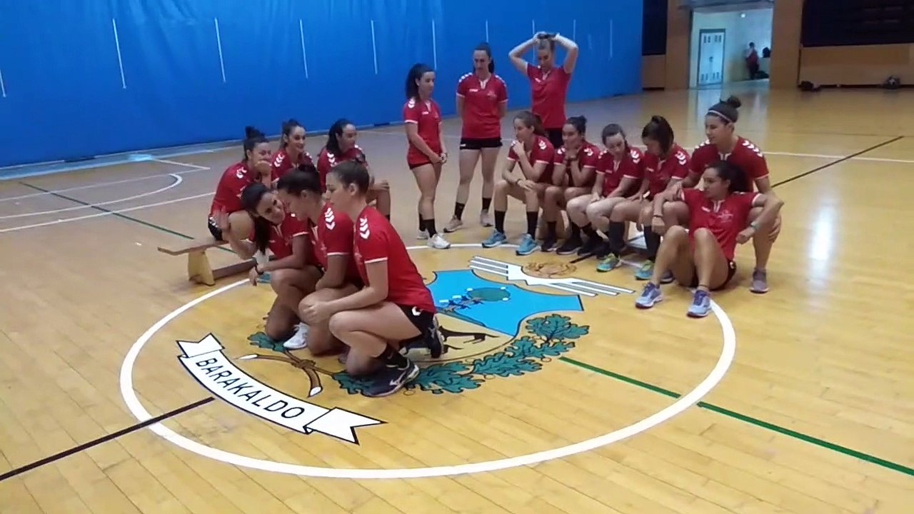 El CB Zuazo femenino de balonmano comienza la pretemporada de cara a la próxima campaña