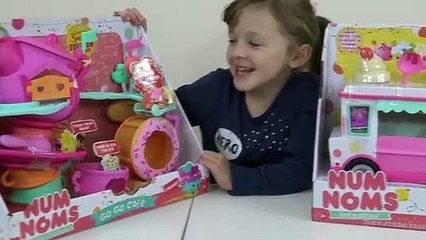 Brincadeira Divertida com Doces