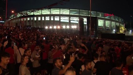 BEŞİKTAŞ PARK KAPILARI AÇILDI