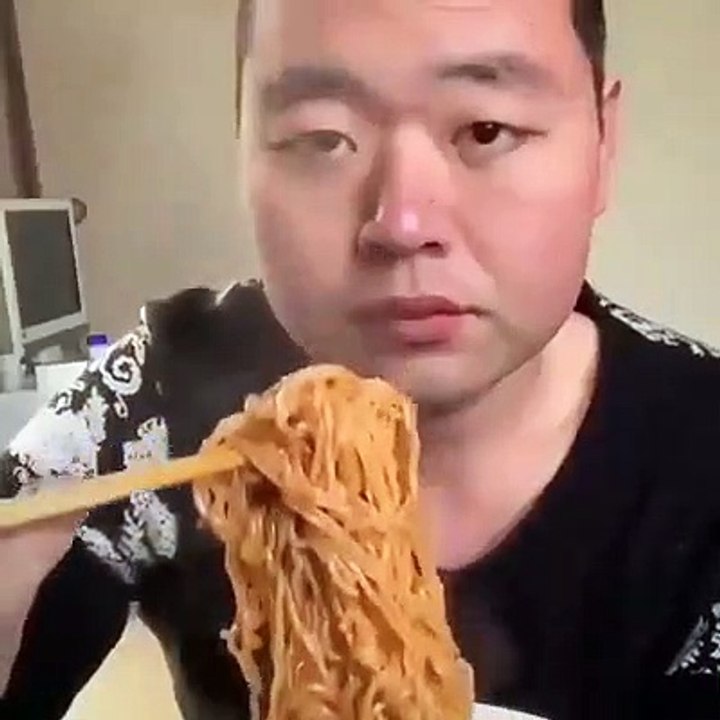eating machine