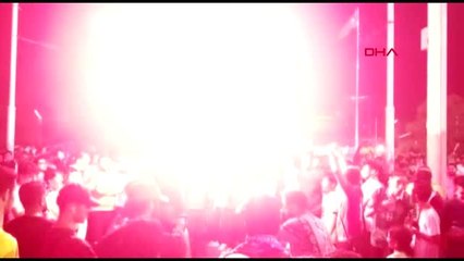 LİVERPOOL TARAFTARININ TAKSİM'DE KUPA KUTLAMASI