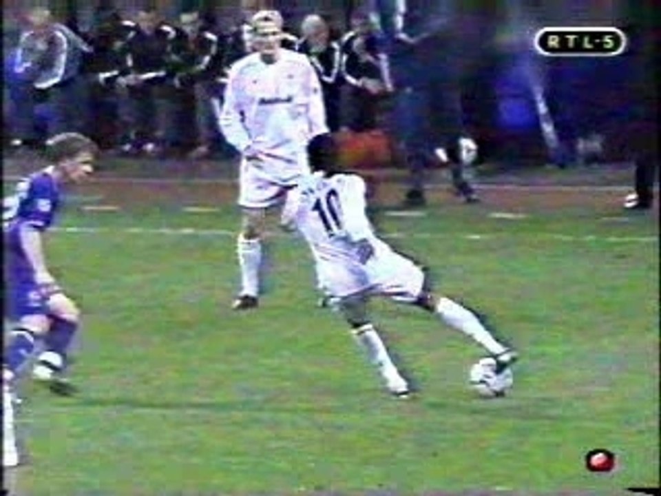 Okocha_skill_compilation