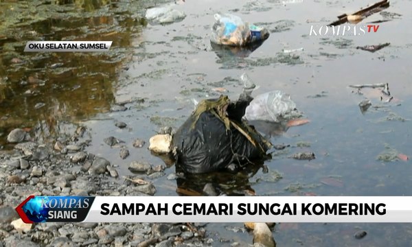 Sampah Plastik Rumah Tangga Cemari Sungai Komering